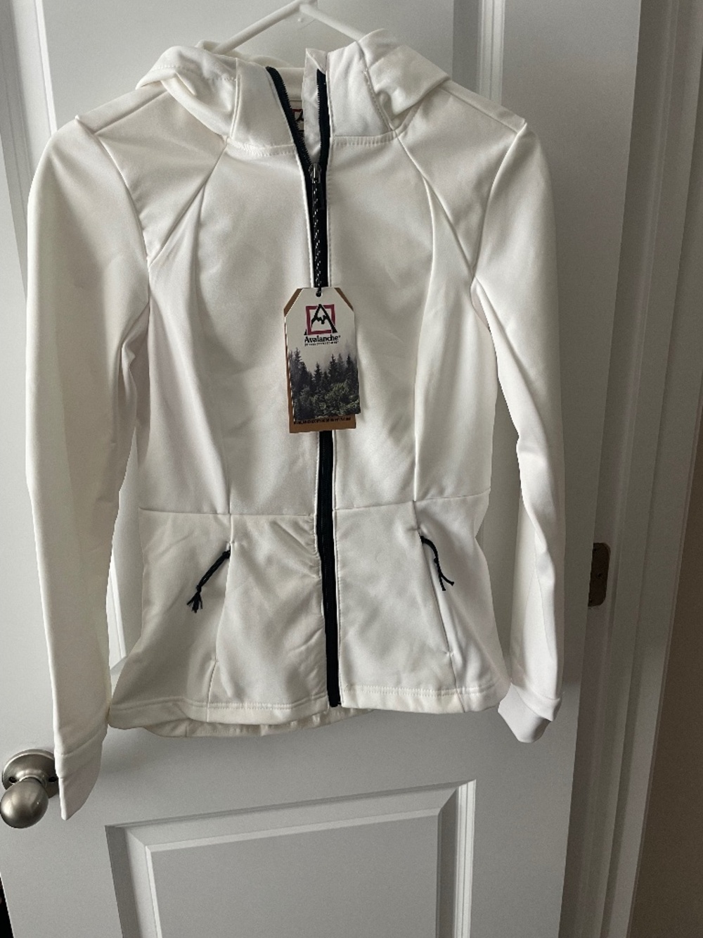 White long sleeve jacket